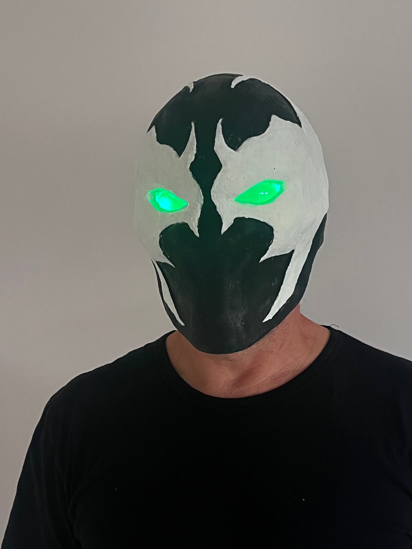 Maschera spawn gomma con occhi a led